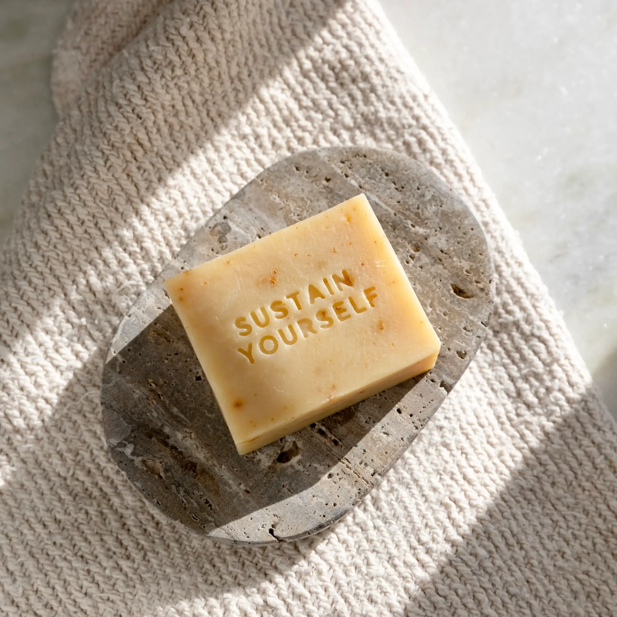 Hayim (Life) —  (4oz)